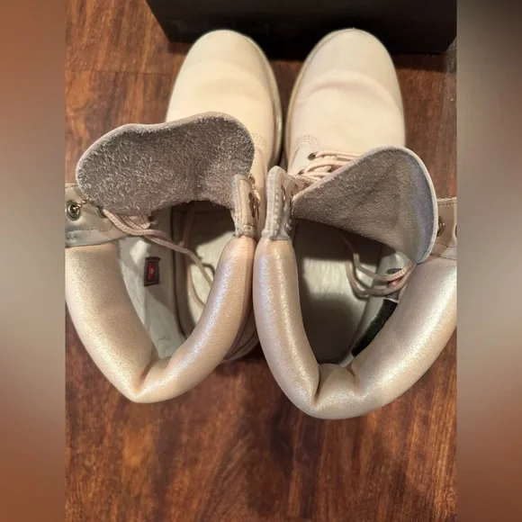 Timberland Light Pink Leather Boots - Picture 5 of 6